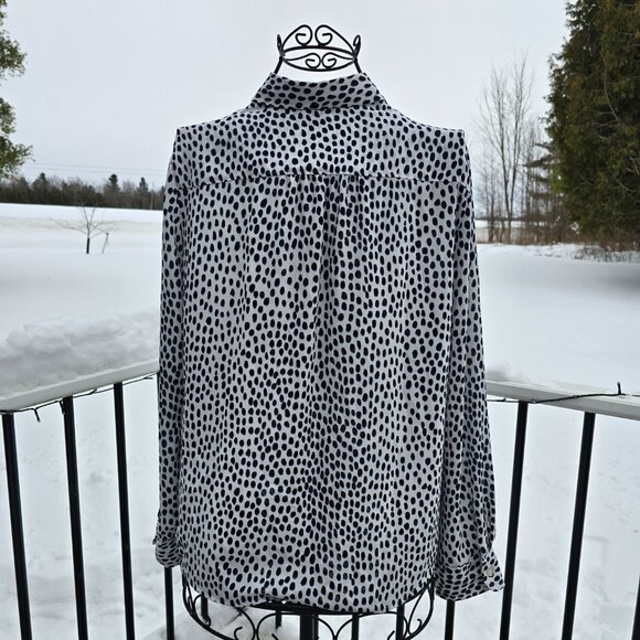 J. Crew white black and blue leopard print blouse, size Large, EUC - Picture 4 of 8